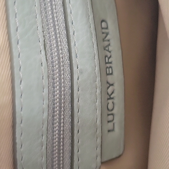 Lucky Brand Lyia leather crossbody bag in seagrass color NEW - Picture 12 of 15
